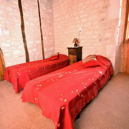 House Near Cahors With Private Natural Retreat, Cleaning Included Saint-Daunes