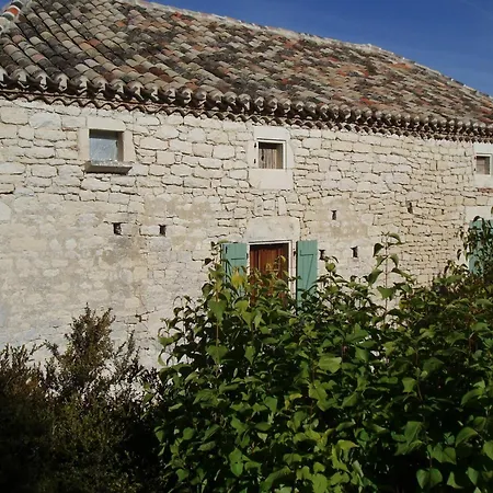 House Near Cahors With Private Natural Retreat, Cleaning Included * Saint-Daunes