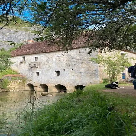 House Near Cahors With Private Natural Retreat, Cleaning Included